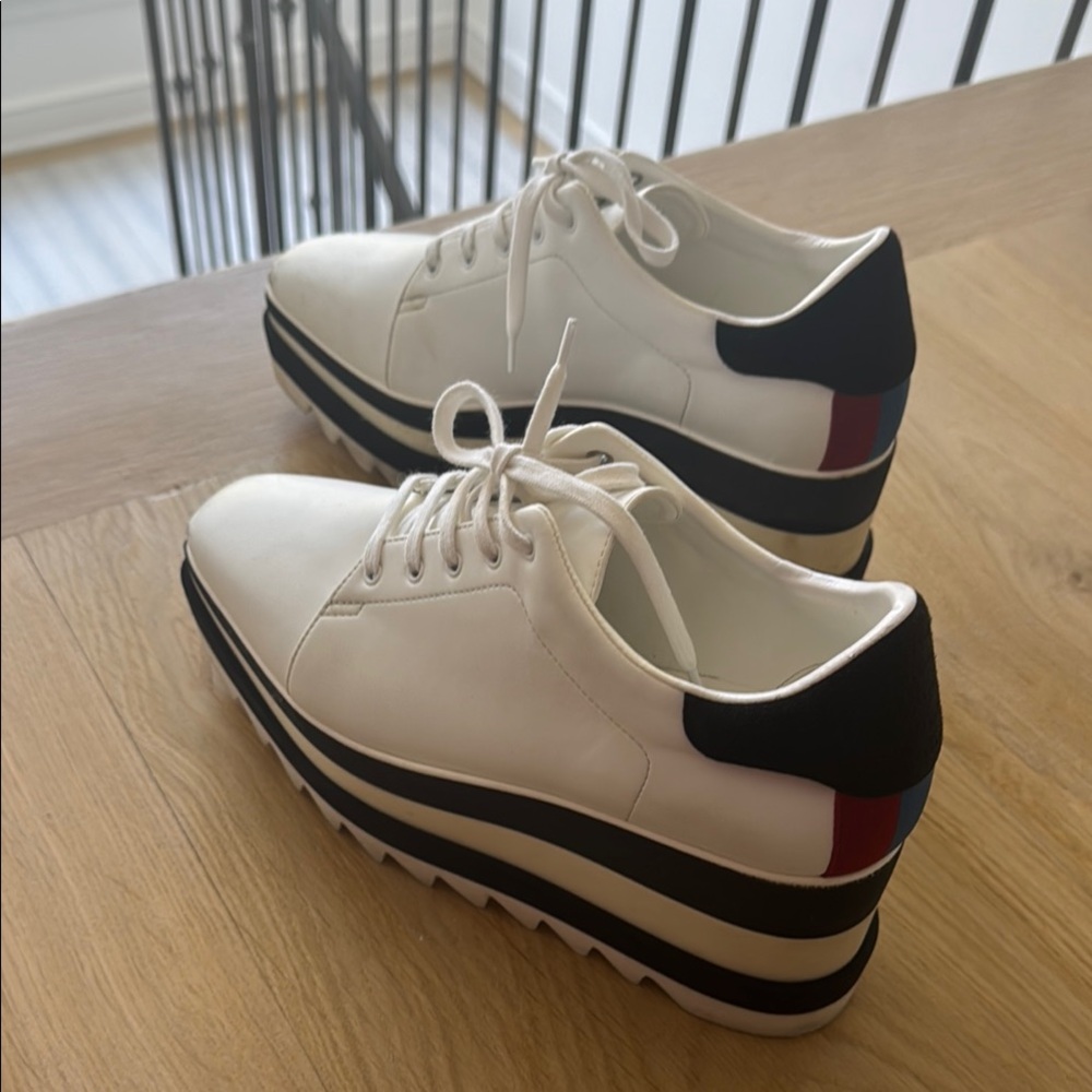White and Black Platform Sneakers with Striped Sole